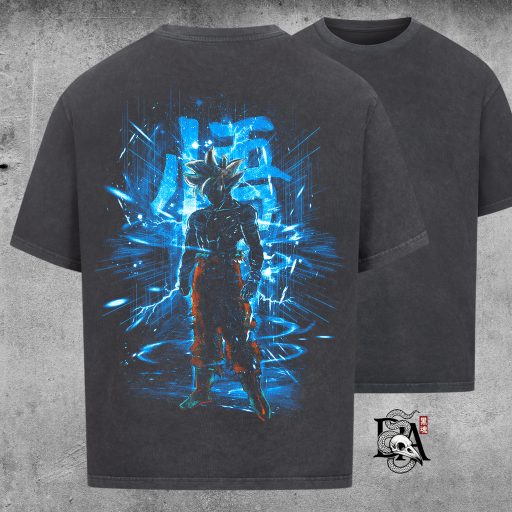 Son Goku im Ultra Instinct - Oversized Shirt